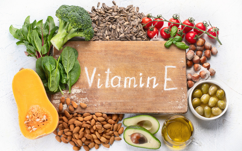 Vitamin E là gì? Có Nên Sử Dụng Vitamin E Làm Đẹp Da Không?