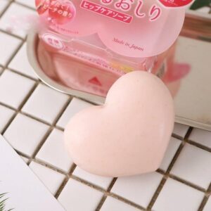 Xà phòng trị thâm mông Pelican Love Ass Hip-Care Soap của Nhật