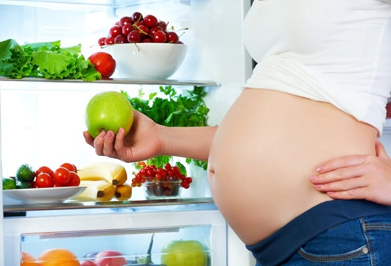 Mẹ bầu cần bổ sung những vitamin gì để mẹ và bé đều khỏe? 5 cách bổ sung vitamin cho bà bầu